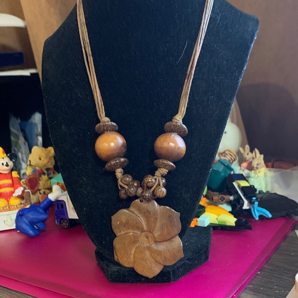 Handcrafted Wooden Flower Necklace - Picture 8 of 10
